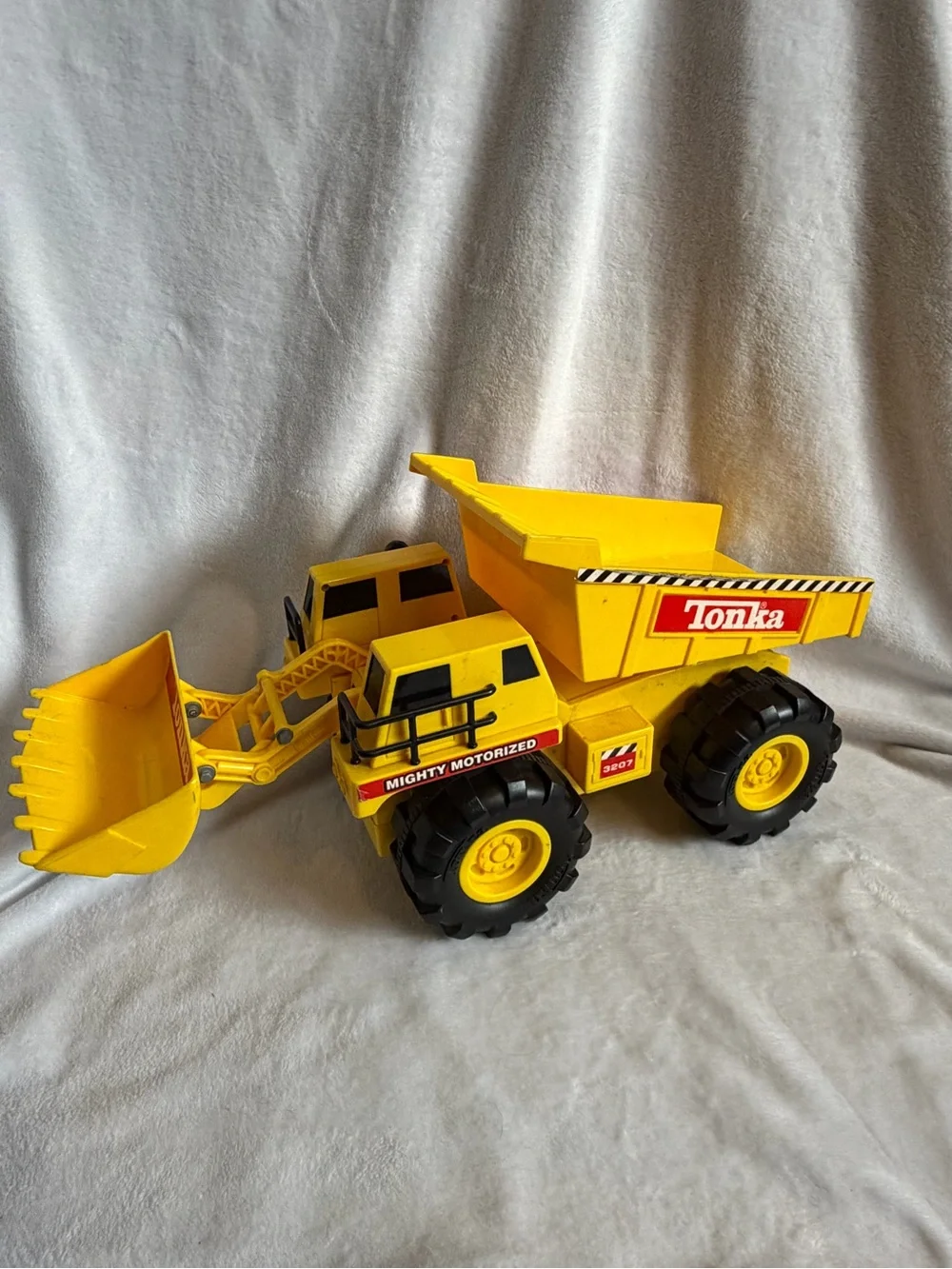 Tonka Mighty Motorized Dump Truck 3207
